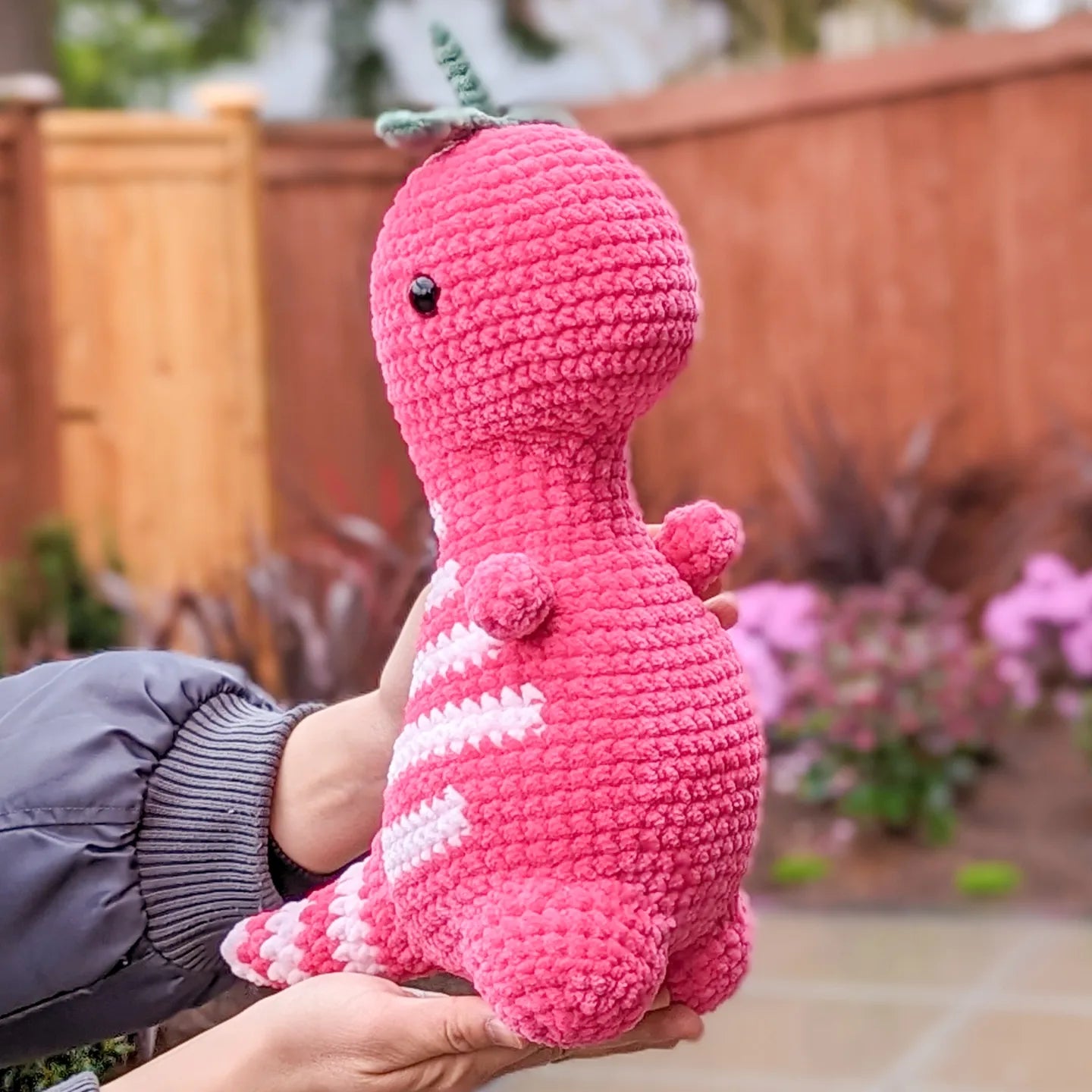 Stawberry Dino